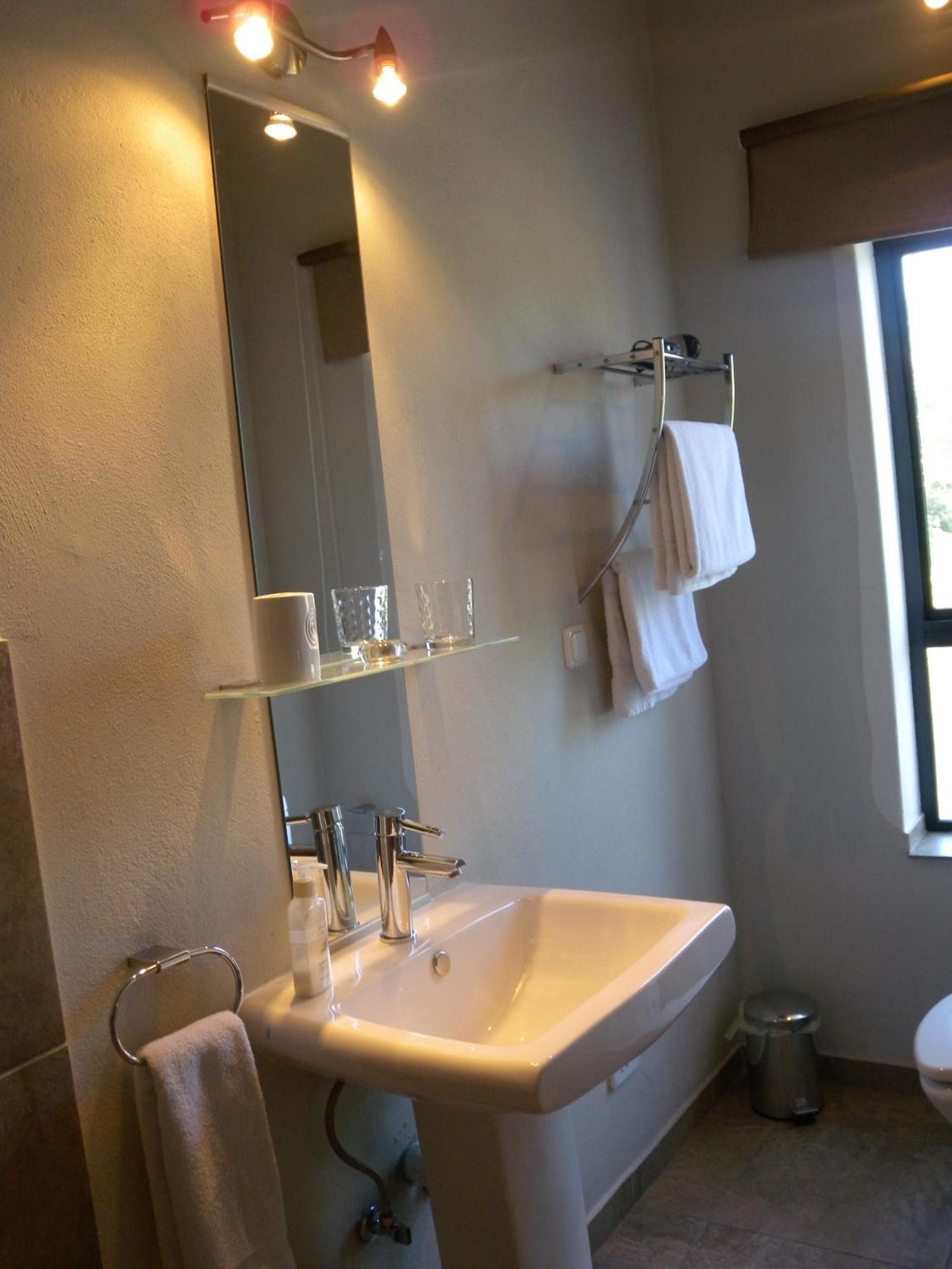 Capetown 4U Guesthouse Bloubergstrand Eksteriør billede