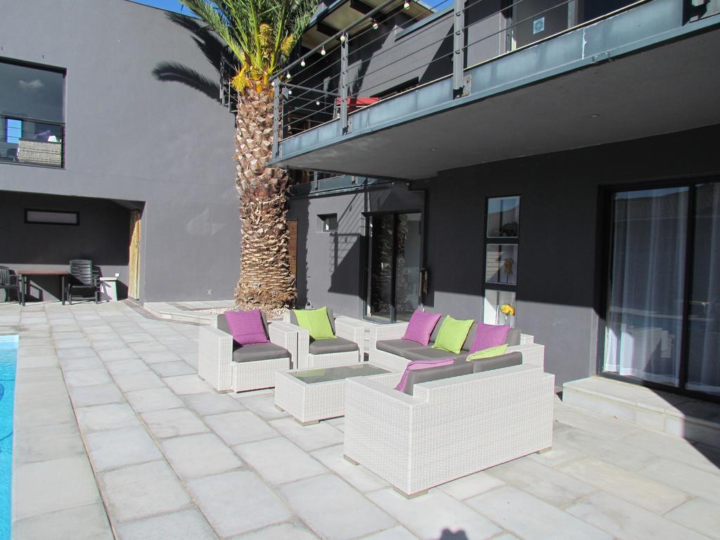 Capetown 4U Guesthouse Bloubergstrand Eksteriør billede