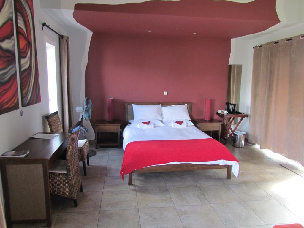 Capetown 4U Guesthouse Bloubergstrand Eksteriør billede