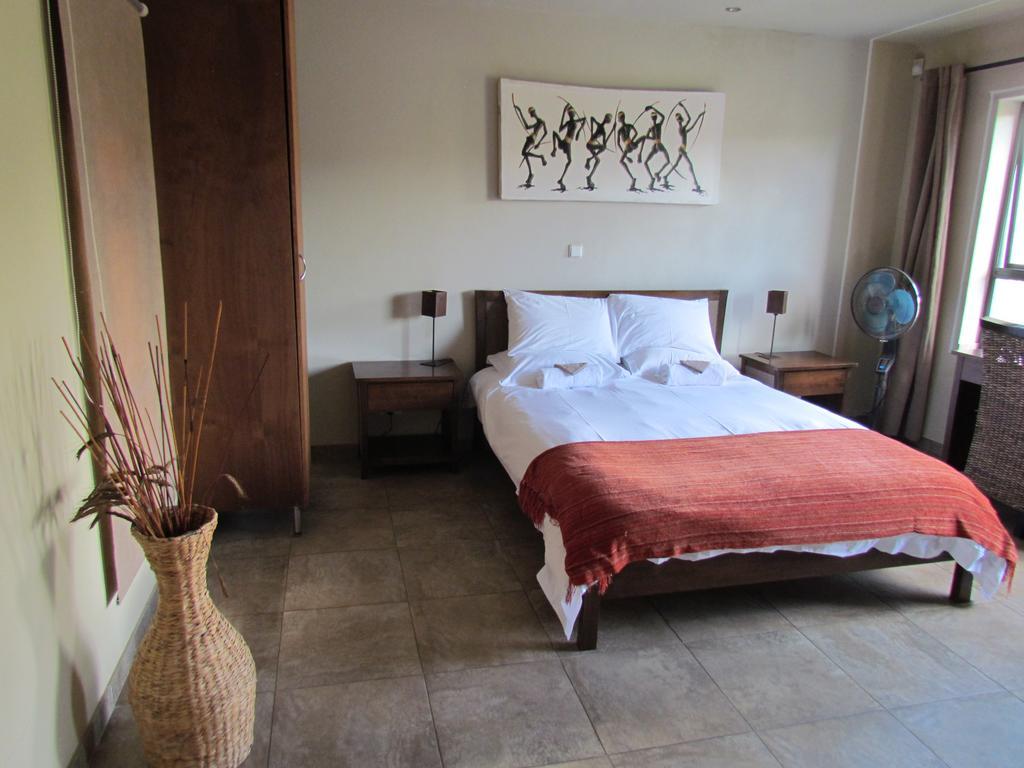 Capetown 4U Guesthouse Bloubergstrand Eksteriør billede