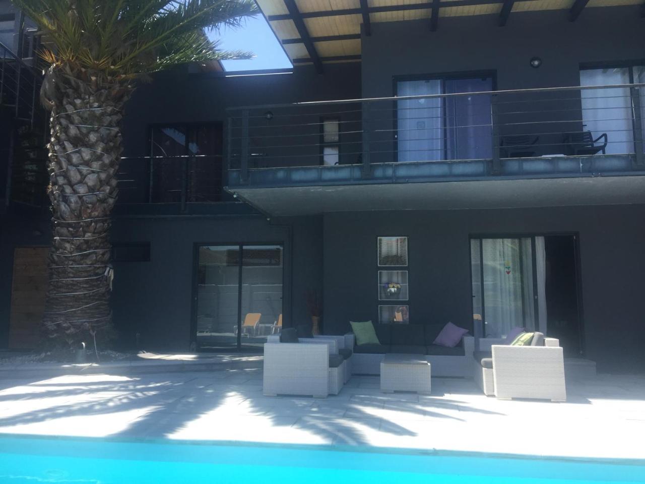 Capetown 4U Guesthouse Bloubergstrand Eksteriør billede