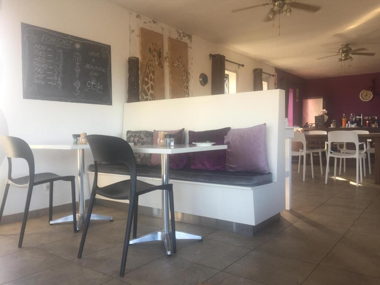 Capetown 4U Guesthouse Bloubergstrand Eksteriør billede