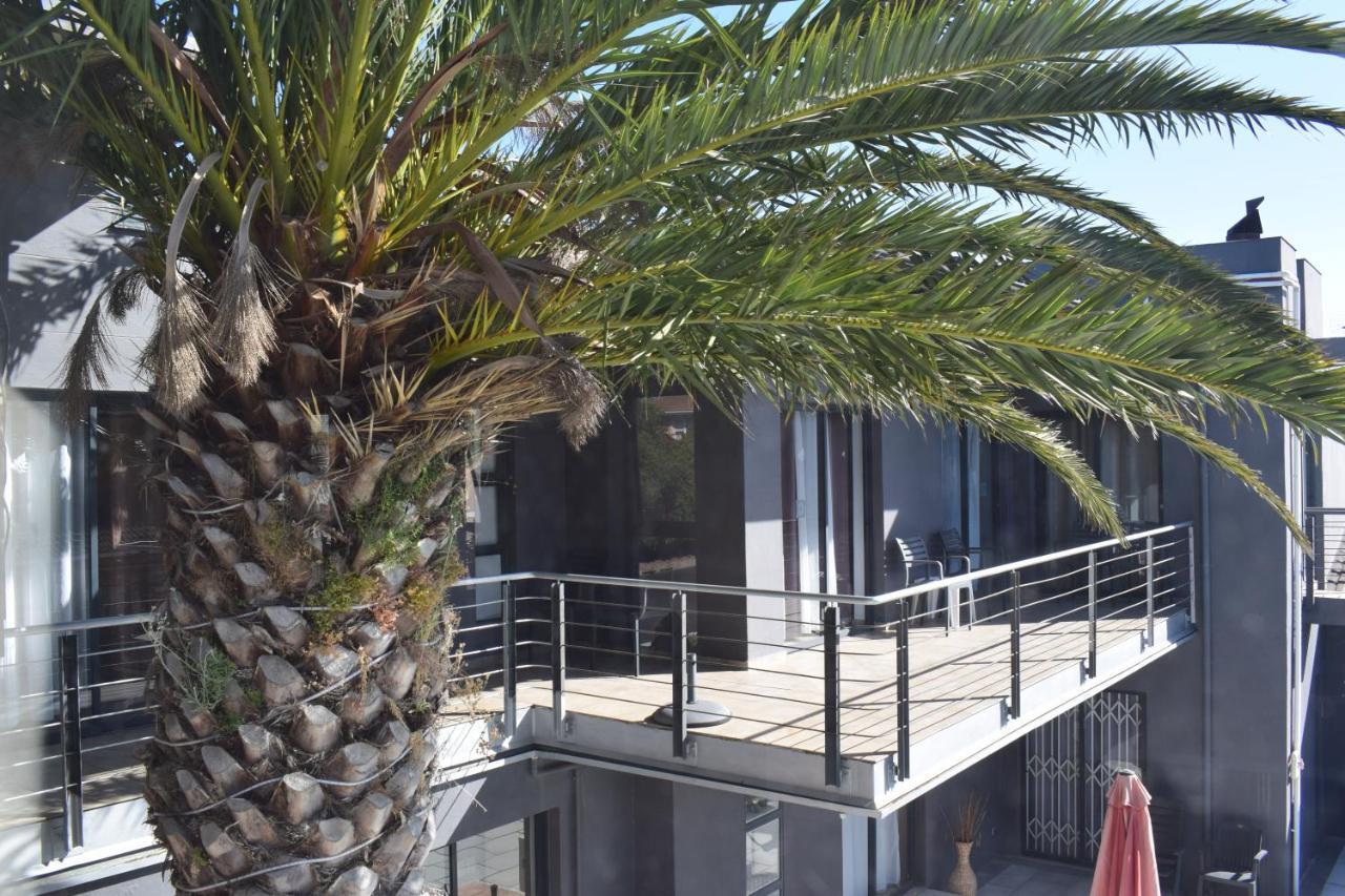 Capetown 4U Guesthouse Bloubergstrand Eksteriør billede