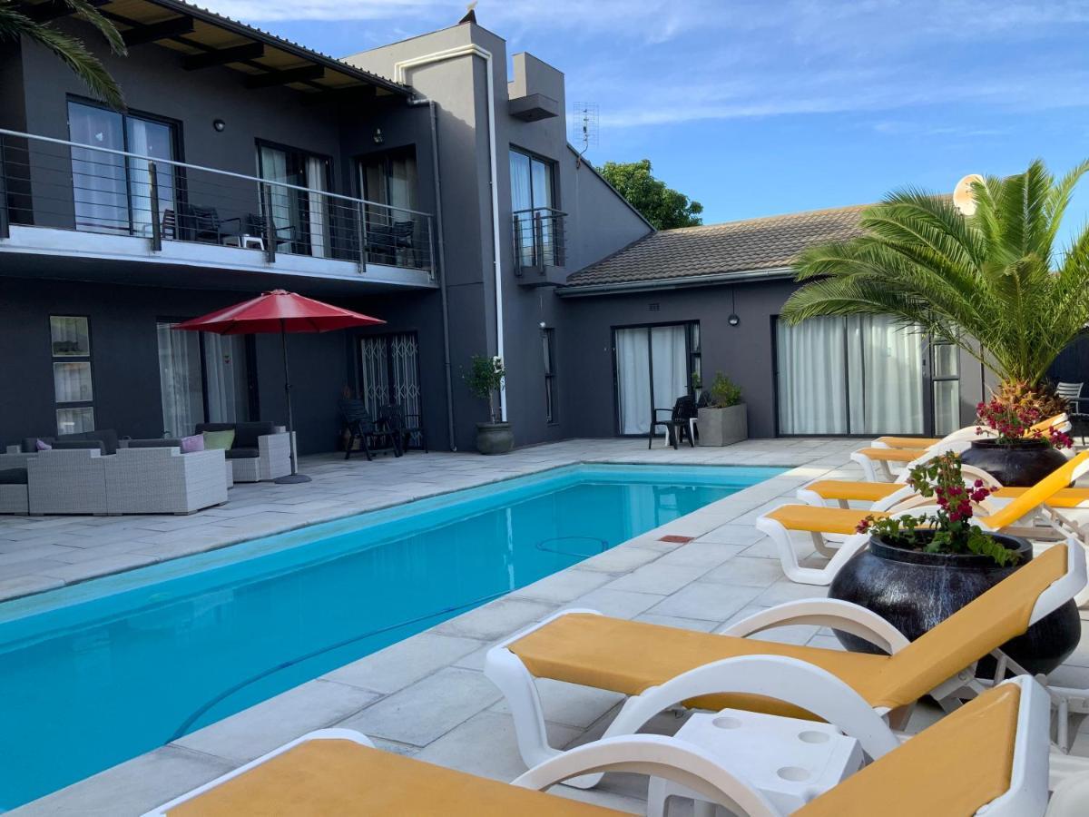 Capetown 4U Guesthouse Bloubergstrand Eksteriør billede
